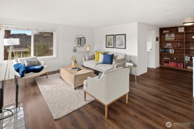 8307 27th Avenue NW, Seattle, WA 98117 - Photo 3