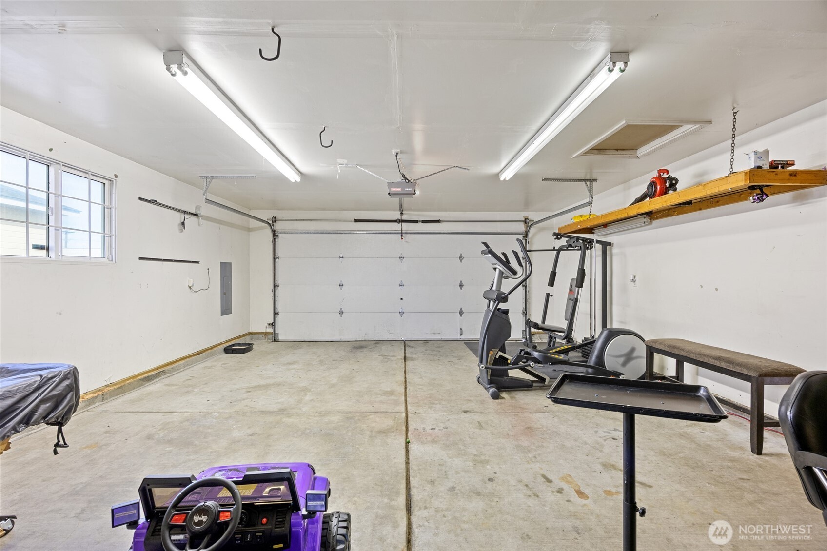 1215 Lowry St , Moses Lake, WA 98837