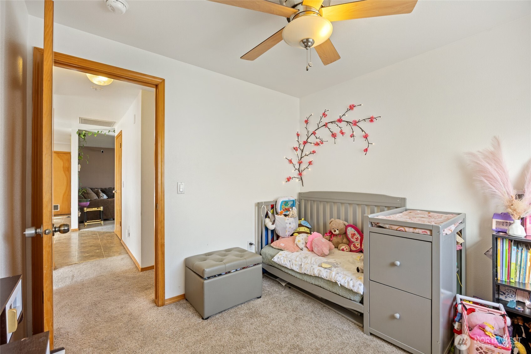 1215 Lowry St , Moses Lake, WA 98837