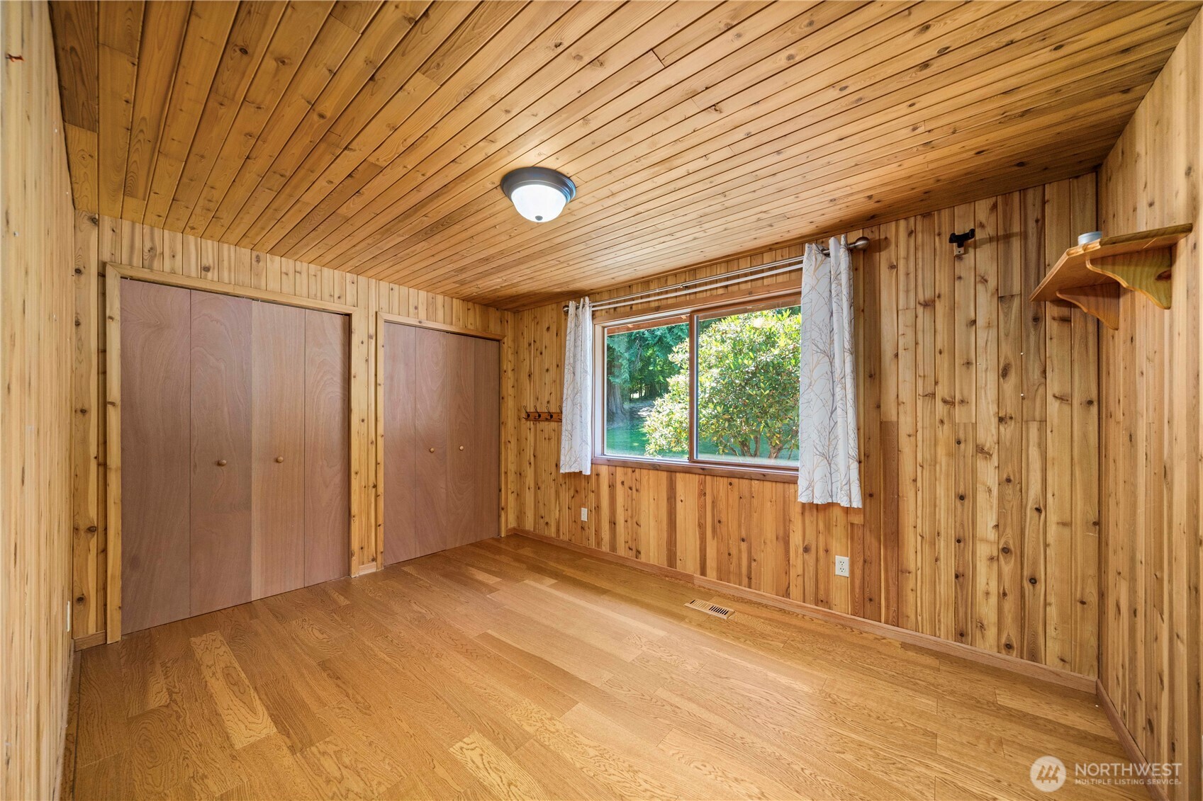 37902 278th Avenue SE, Enumclaw, WA 98022