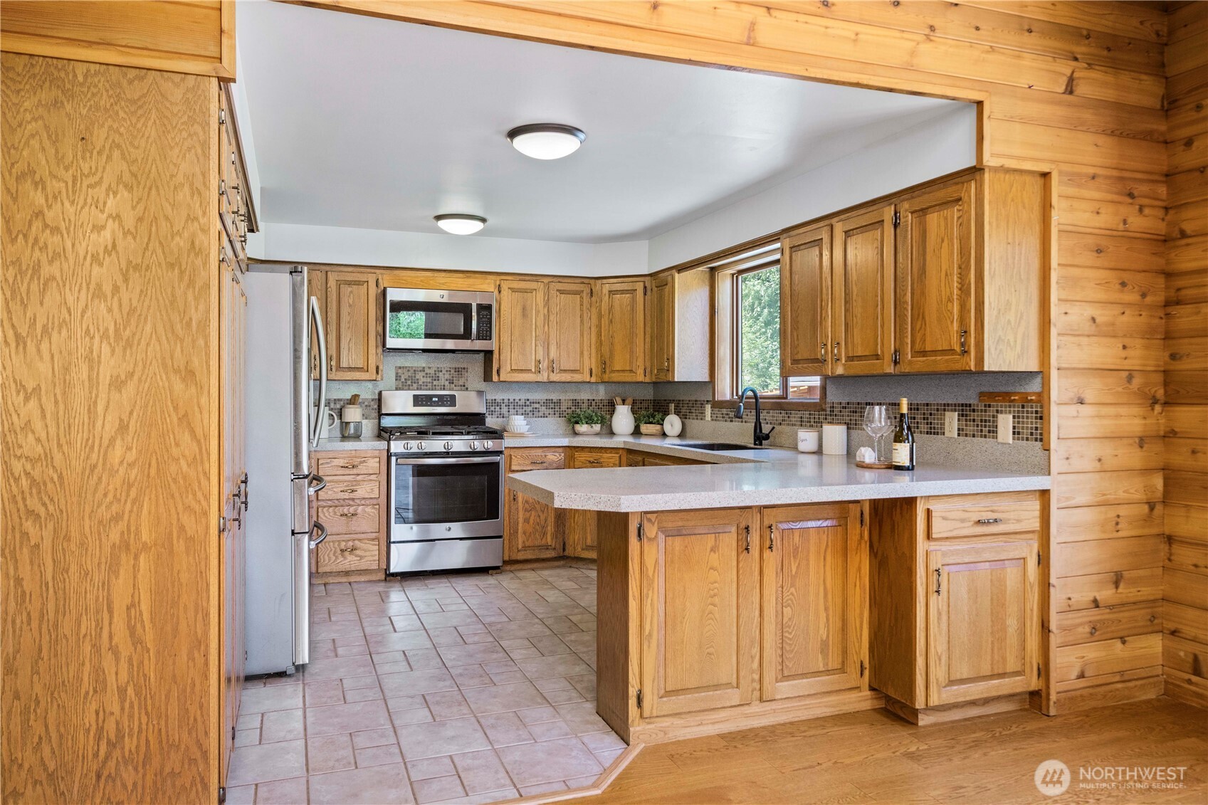 37902 278th Avenue SE, Enumclaw, WA 98022