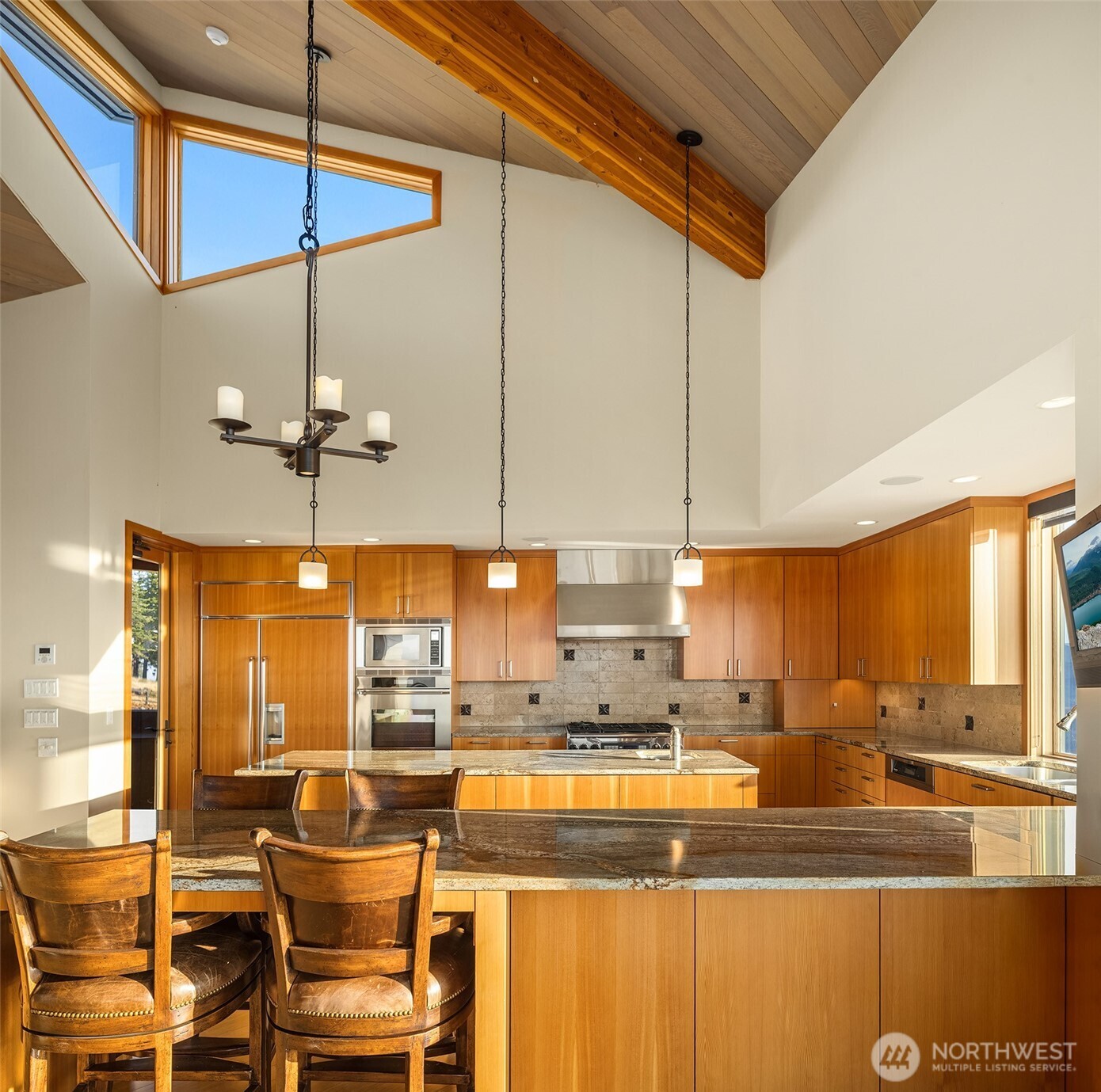 3653 Hart Road , Cle Elum, WA 98922-8332