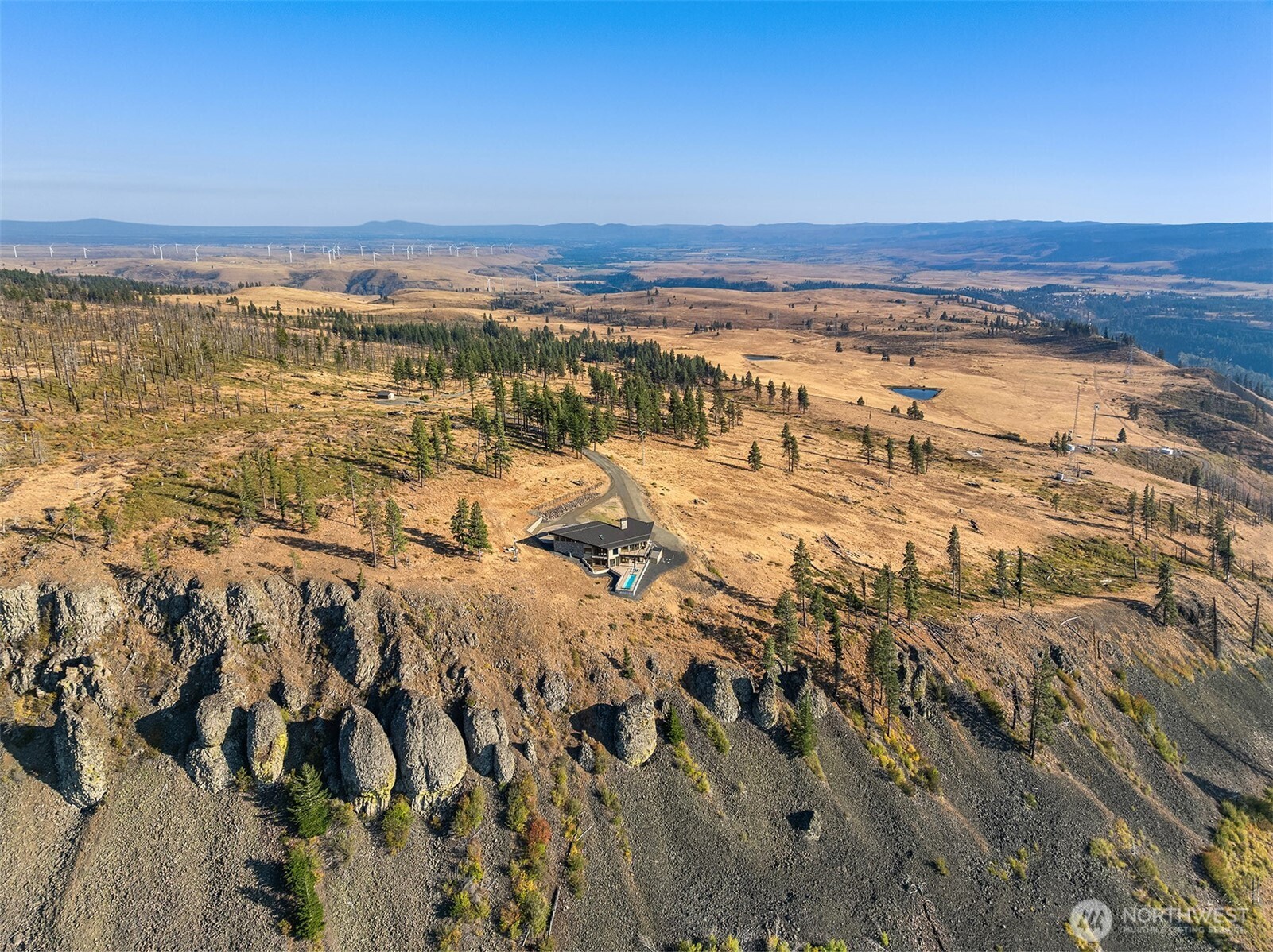 3653 Hart Road , Cle Elum, WA 98922-8332