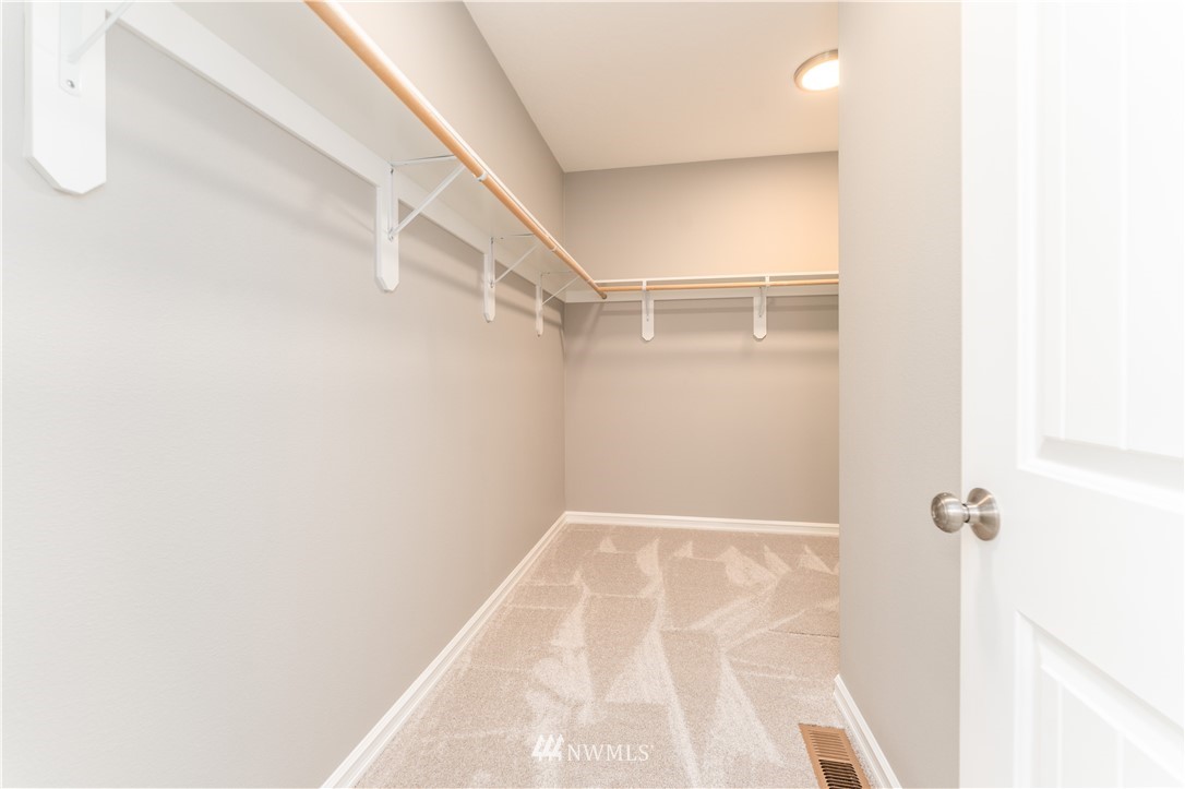 482 Sunny Brooke Lane , Chelan, WA 98816