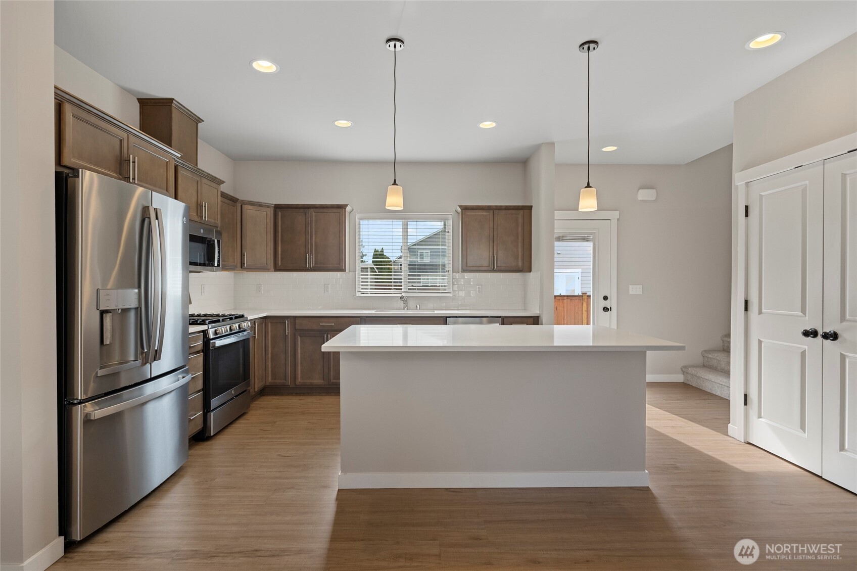 122 N Trail Road , Sedro Woolley, WA 98284