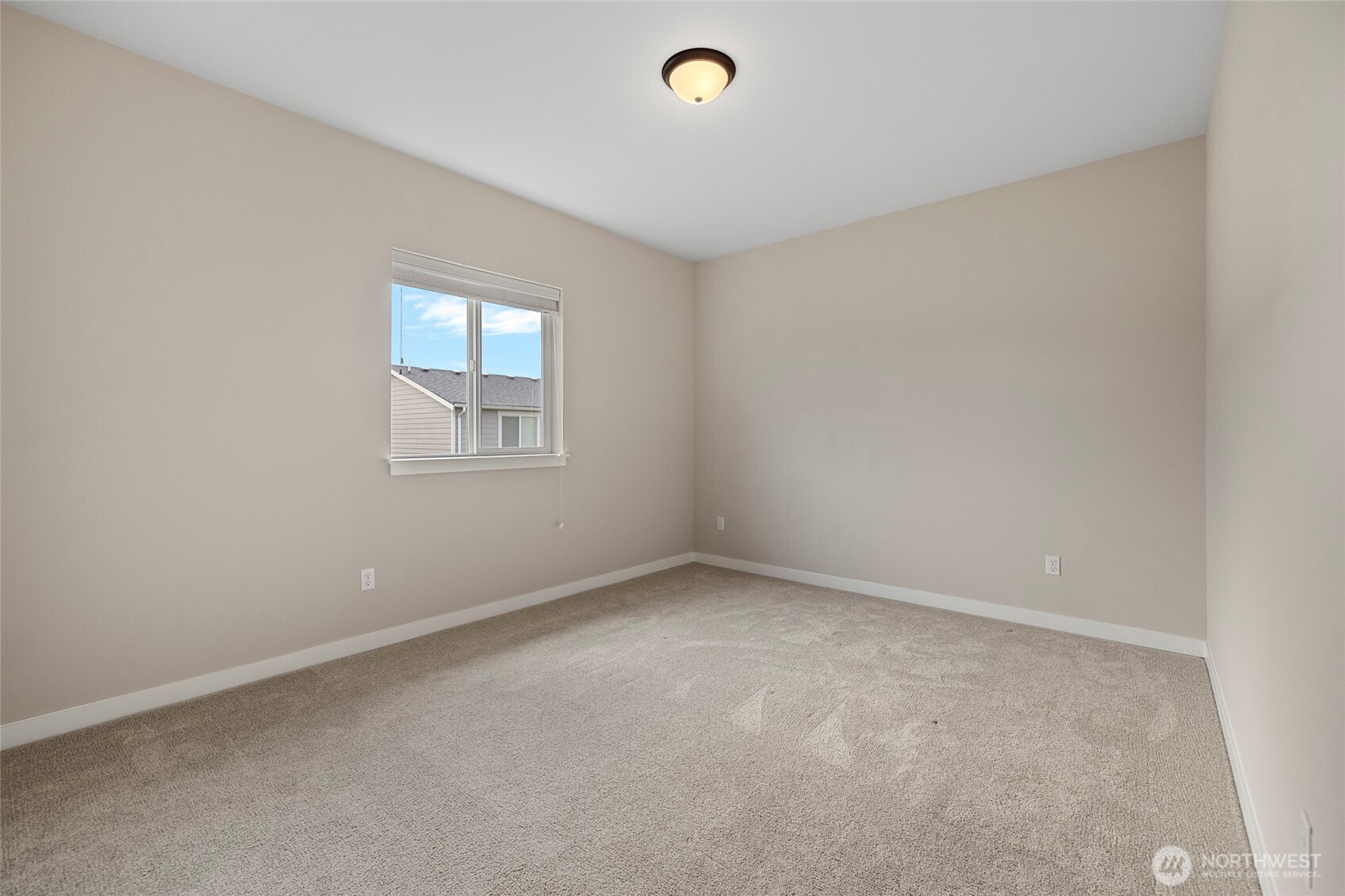 122 N Trail Road , Sedro Woolley, WA 98284