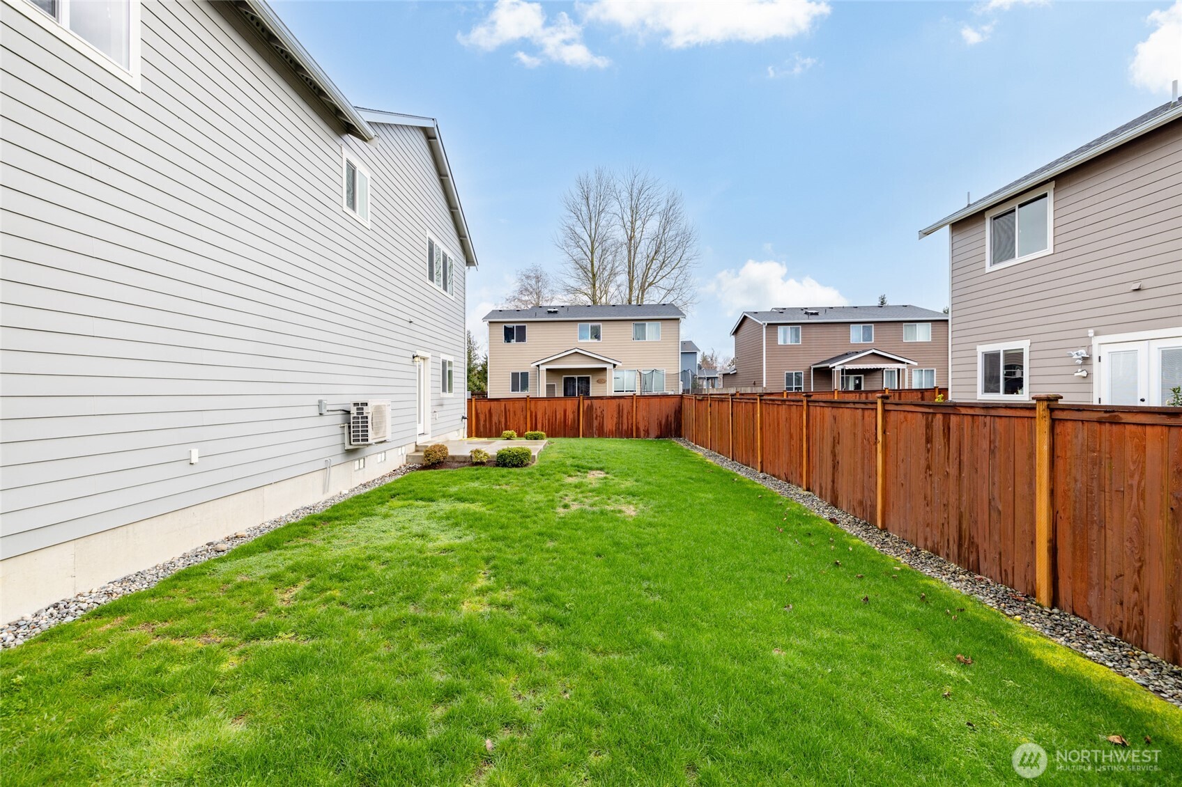 122 N Trail Road , Sedro Woolley, WA 98284