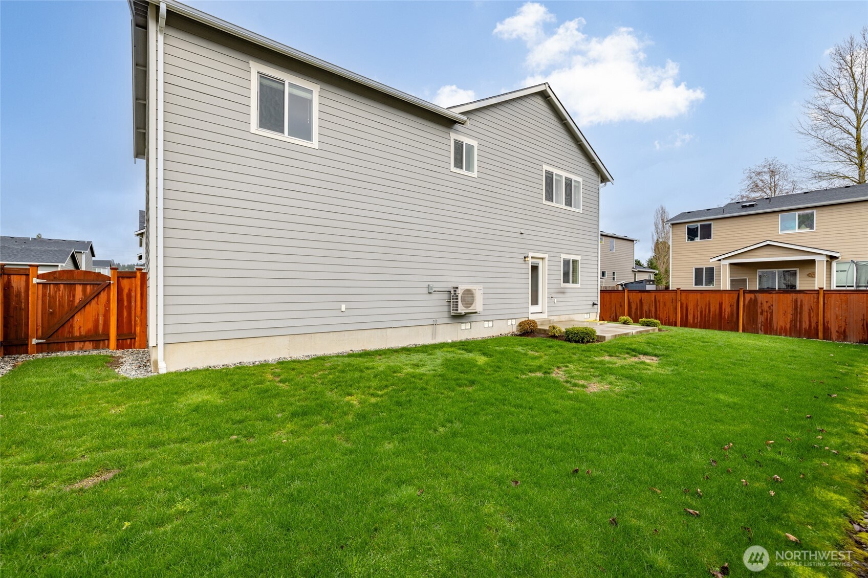 122 N Trail Road , Sedro Woolley, WA 98284