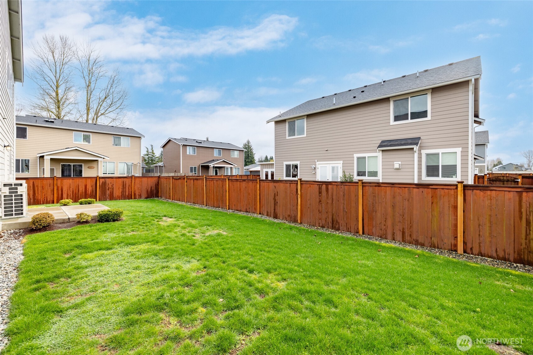 122 N Trail Road , Sedro Woolley, WA 98284