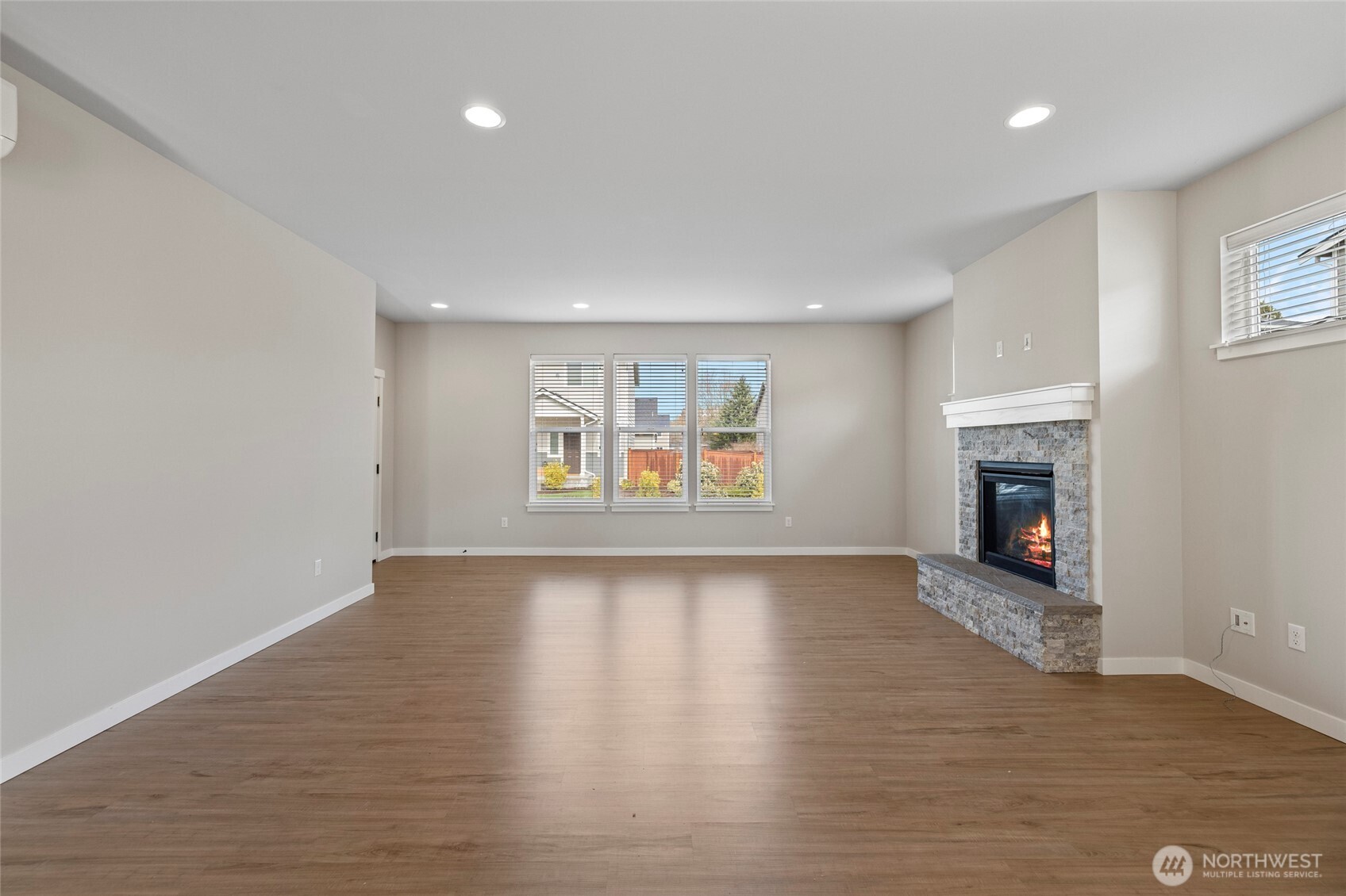 122 N Trail Road , Sedro Woolley, WA 98284