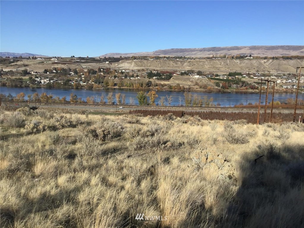 2627 Malaga/Alcoa Highway , Malaga, WA 98828