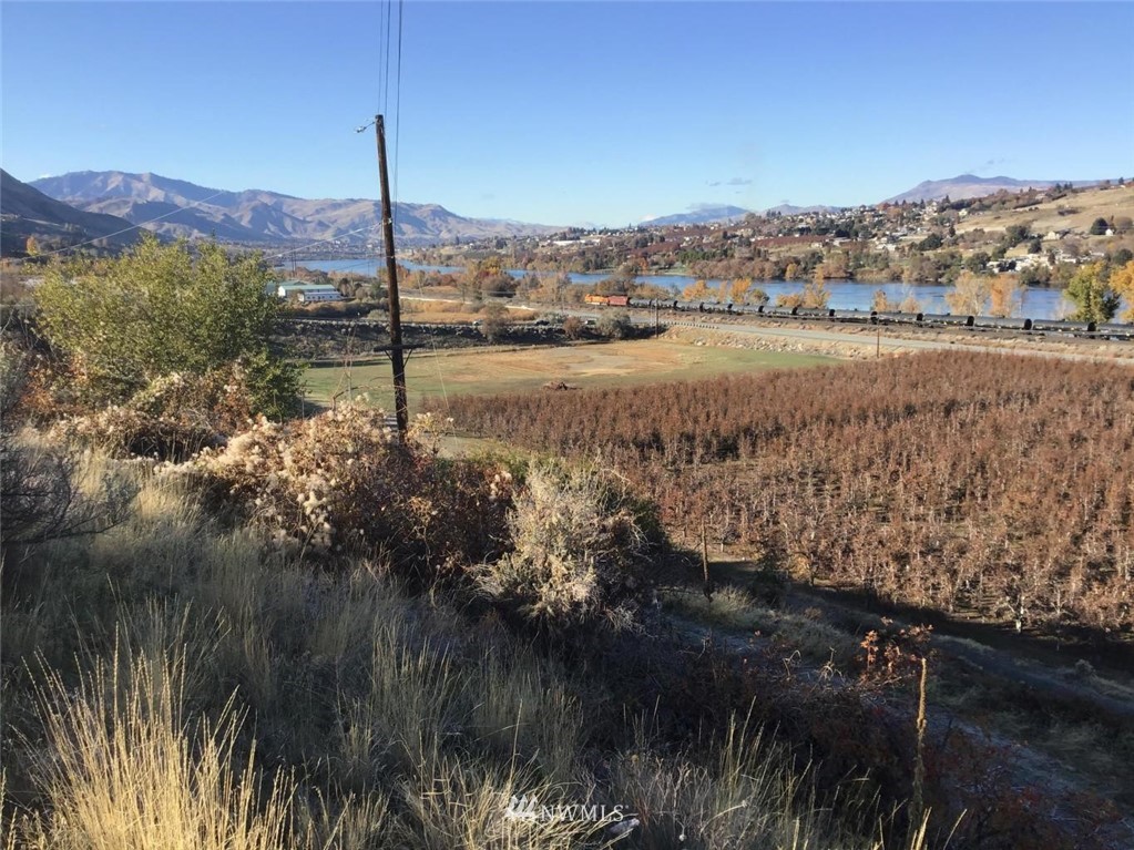 2627 Malaga/Alcoa Highway , Malaga, WA 98828