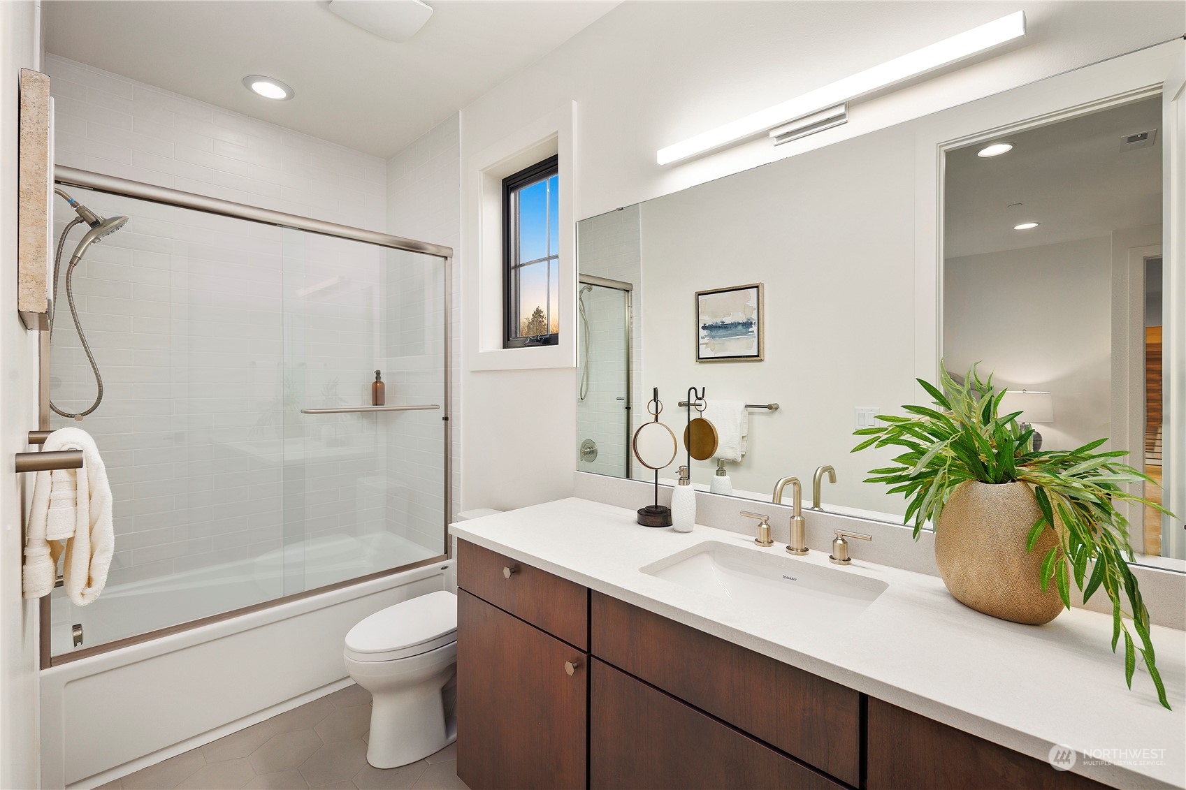 26 xxx SE 152nd Street , Issaquah, WA 98025