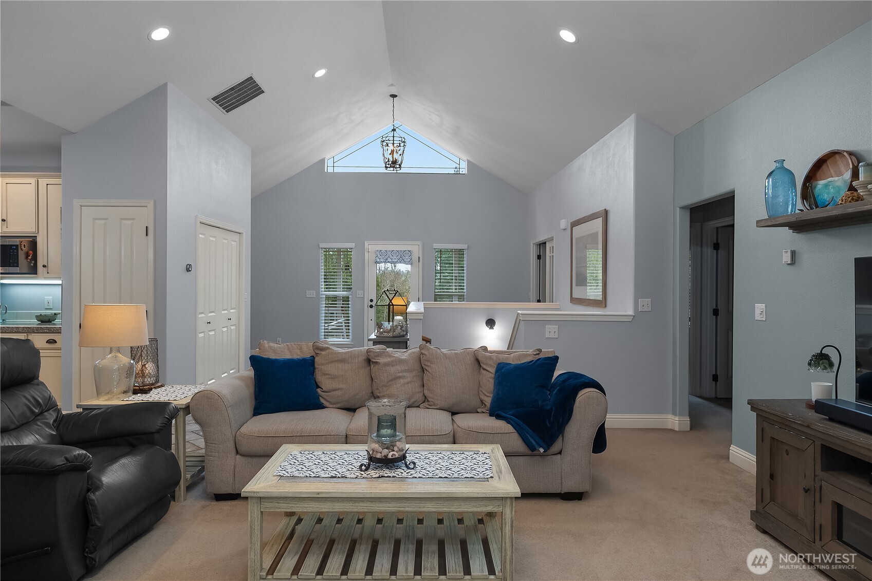 80 E Sea Breeze Lane , Shelton, WA 98584