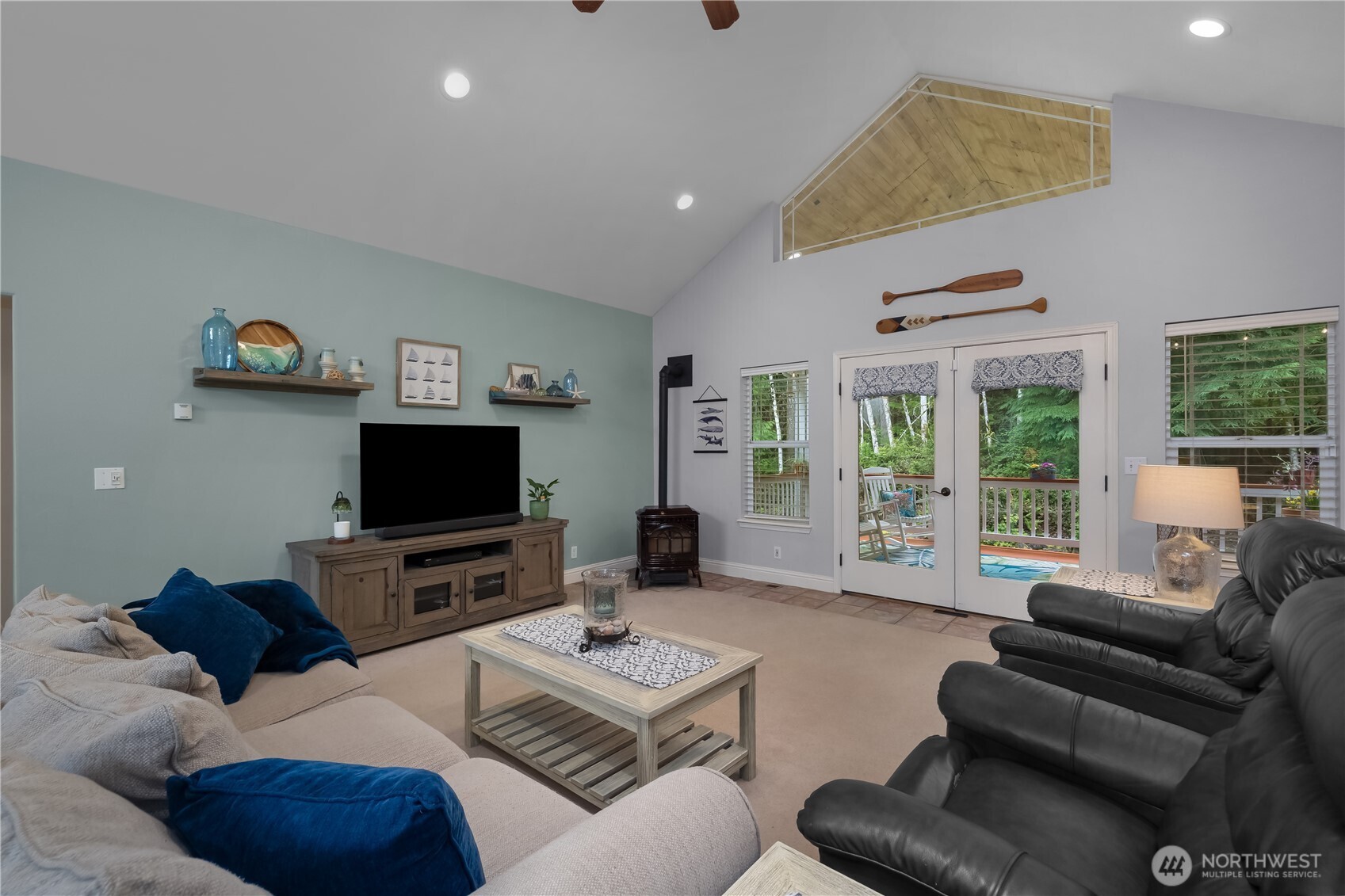 80 E Sea Breeze Lane , Shelton, WA 98584