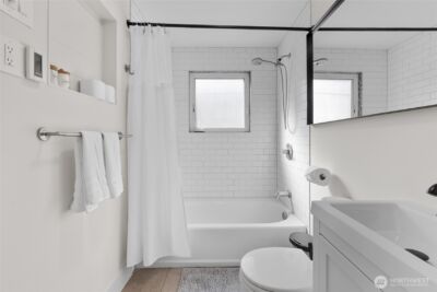 8731 13th Avenue NW, Seattle, WA 98117 - Photo 12