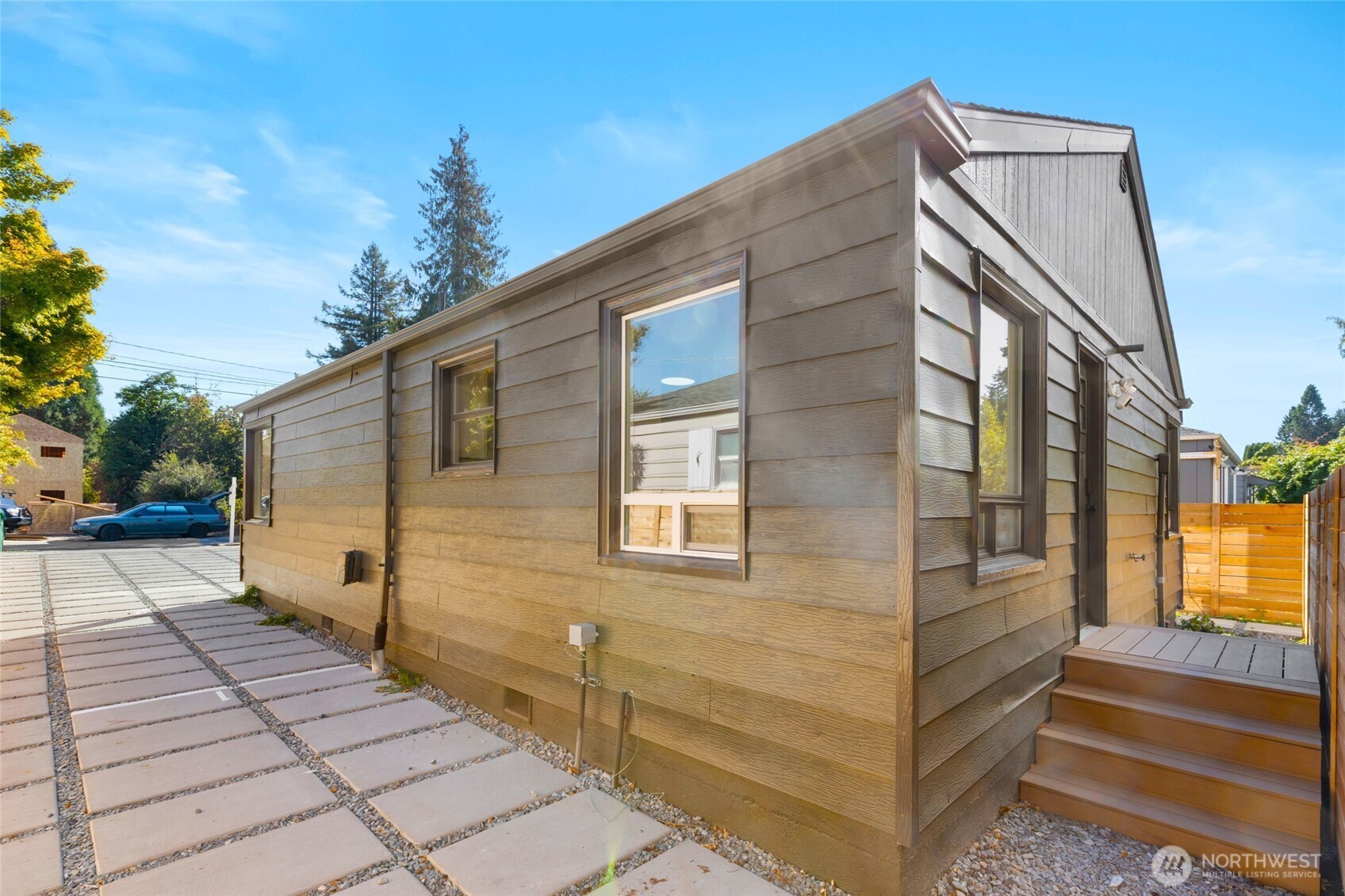 8731 13th Avenue NW, Seattle, WA 98117