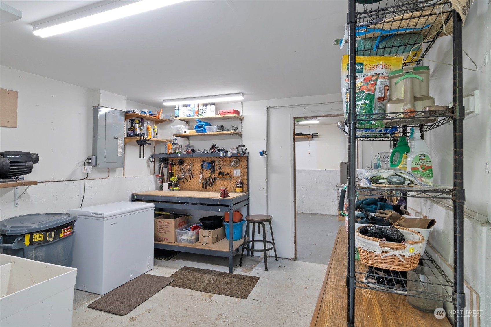 7532 47th Avenue NW, Tulalip, WA 98271