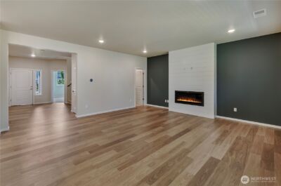 18309 37th Avenue E, Tacoma, WA 98446 - Photo 11