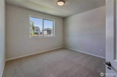 18309 37th Avenue E, Tacoma, WA 98446 - Photo 5