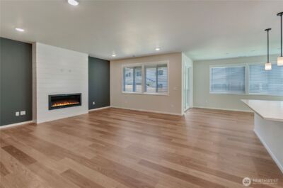 18309 37th Avenue E, Tacoma, WA 98446 - Photo 9