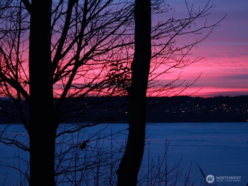 14405 SW Pohl Road , Vashon, WA 98070