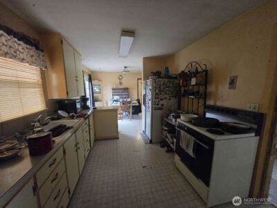 1318 S 6th Avenue , Yakima, WA 98902 - Photo 12