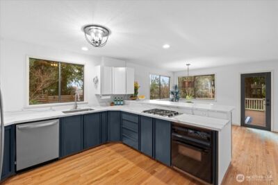 15457 256th Avenue SE, Issaquah, WA 98027 - Photo 16