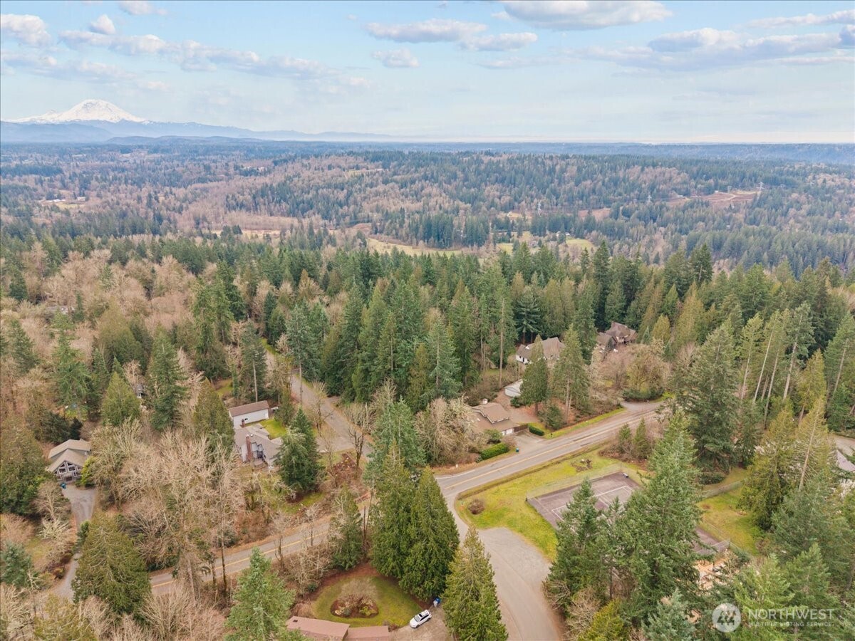 15457 256th Avenue SE, Issaquah, WA 98027