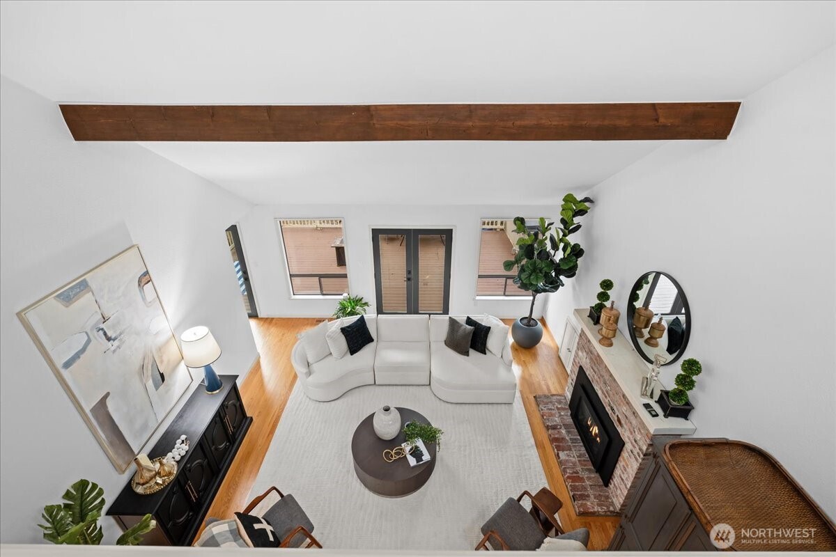 15457 256th Avenue SE, Issaquah, WA 98027