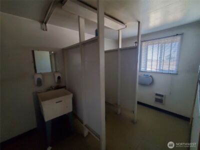 6881 E 5th Place , Lynden, WA 98264 - Photo 18