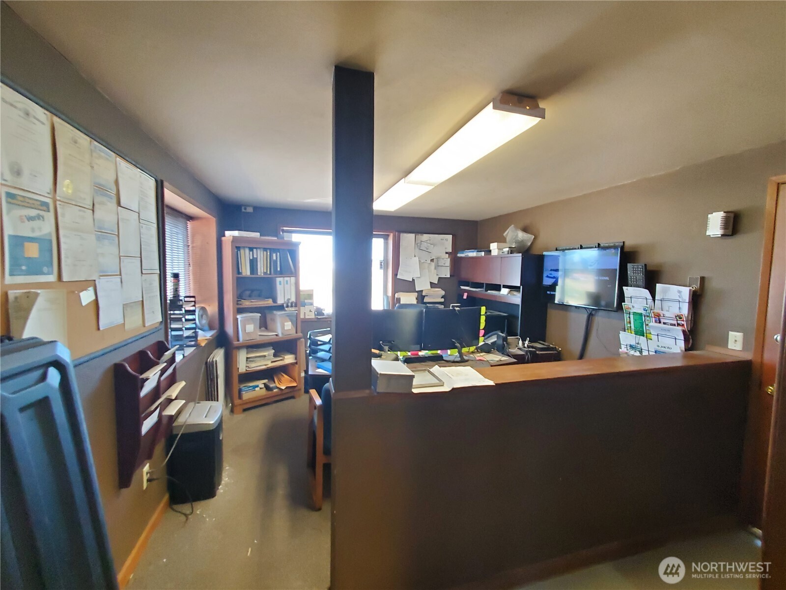 6881 E 5th Place , Lynden, WA 98264