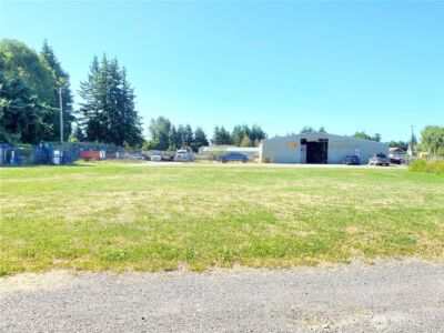 6881 E 5th Place , Lynden, WA 98264 - Photo 2