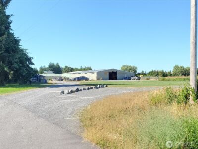 6881 E 5th Place , Lynden, WA 98264 - Photo 3