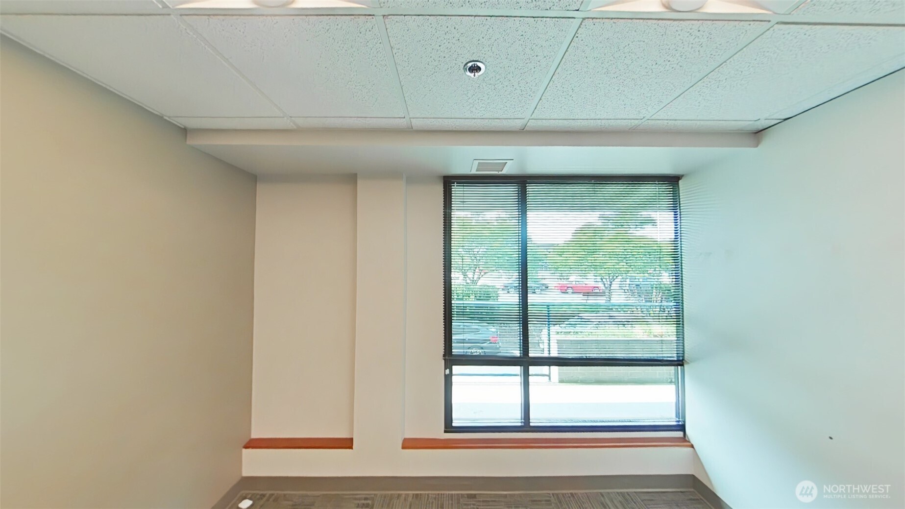 110 James Street #106, Edmonds, WA 98020