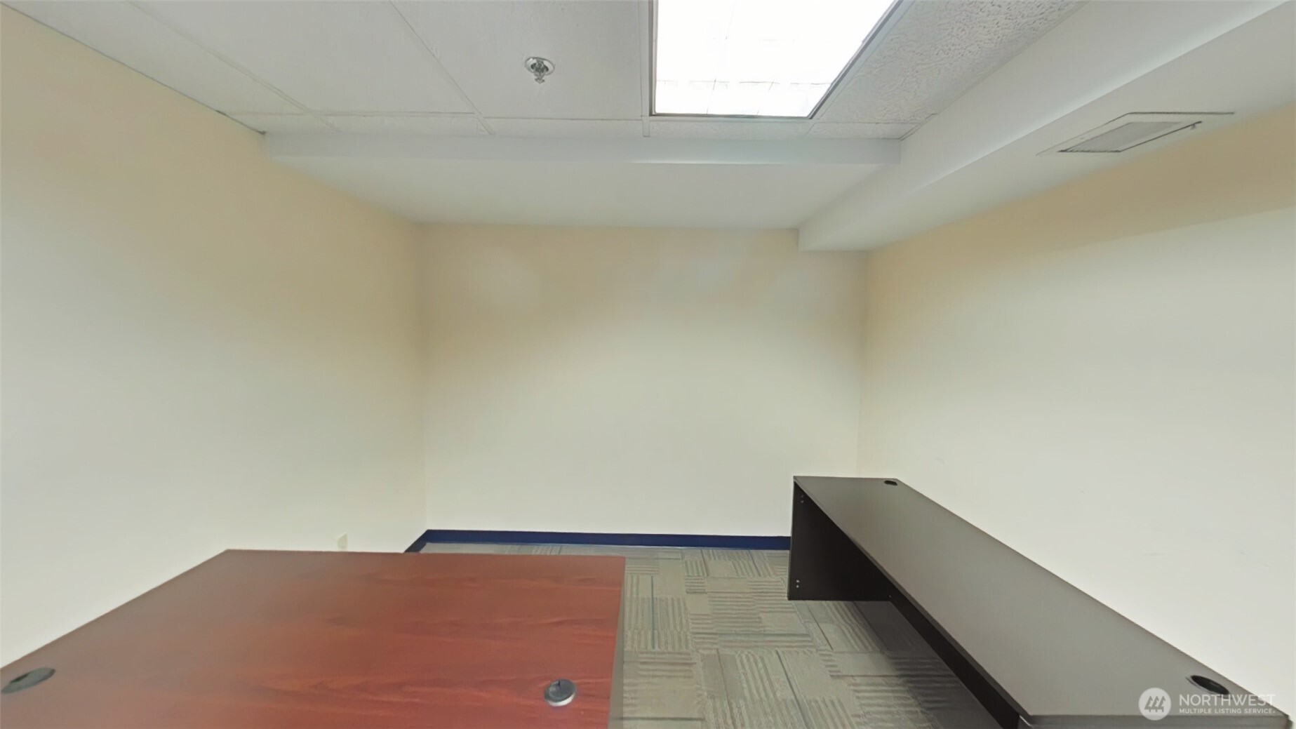 110 James Street #106, Edmonds, WA 98020