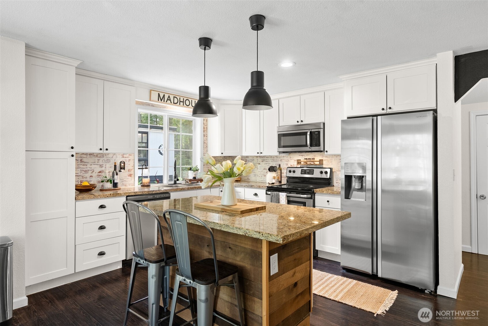 7451 Ebbert Drive SE, Port Orchard, WA 98367