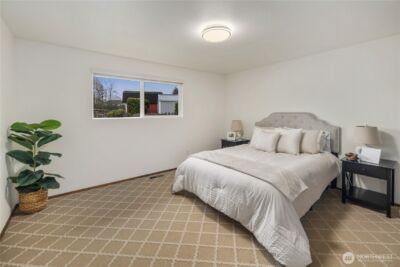 811 16Th Street NW, Puyallup, WA 98371 - Photo 21