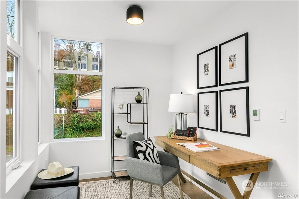 2408 Dexter Avenue N #B, Seattle, WA 98109