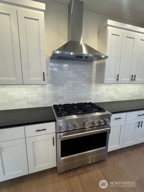 9207 NE 175th Street #B, Bothell, WA 98011