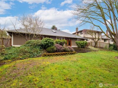 21537 Elm Drive , Brier, WA 98036-8918 - Photo 27