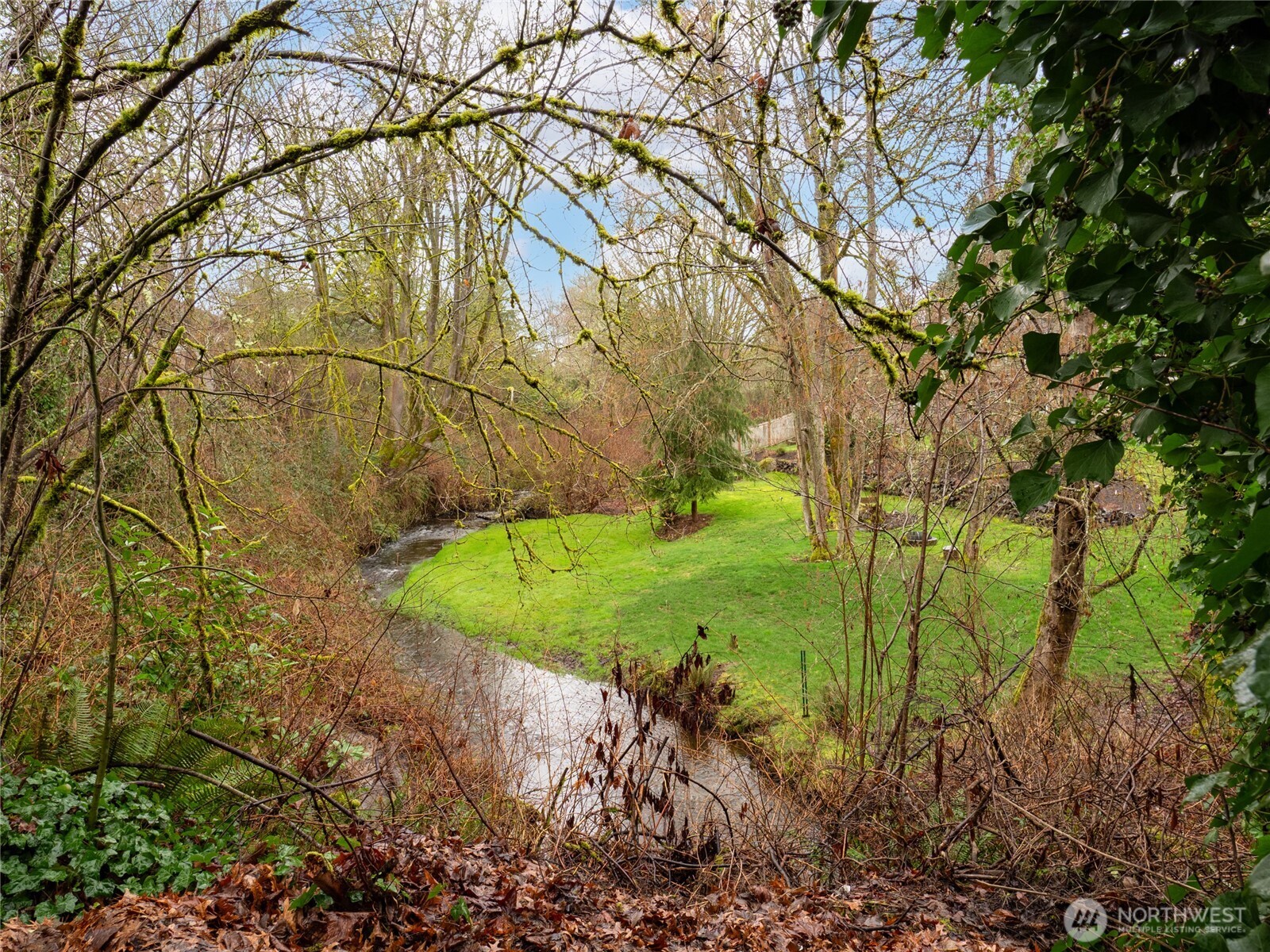 21537 Elm Drive , Brier, WA 98036-8918