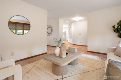 21537 Elm Drive , Brier, WA 98036-8918 - Photo 5