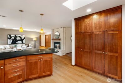 21537 Elm Drive , Brier, WA 98036-8918 - Photo 10