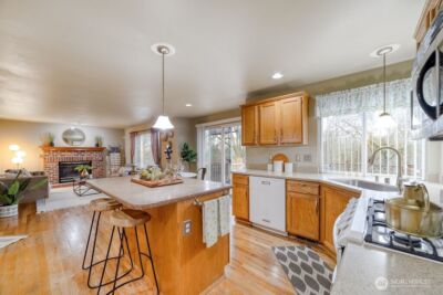 22237 131st Avenue SE, Kent, WA 98031 - Photo 3