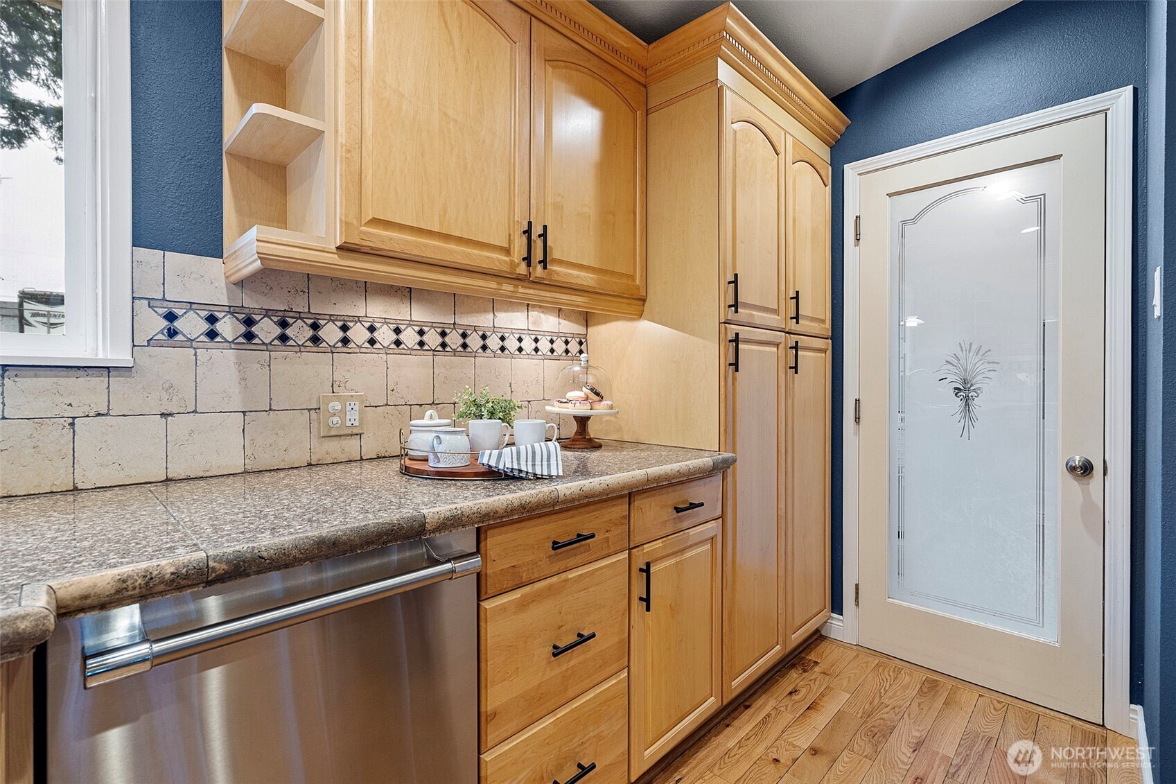 21614 SE 259th Street , Maple Valley, WA 98038