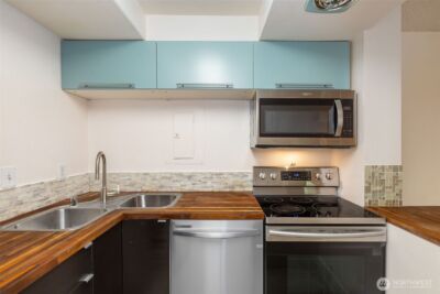 14665 NE 34TH Street #B13, Bellevue, WA 98007 - Photo 21