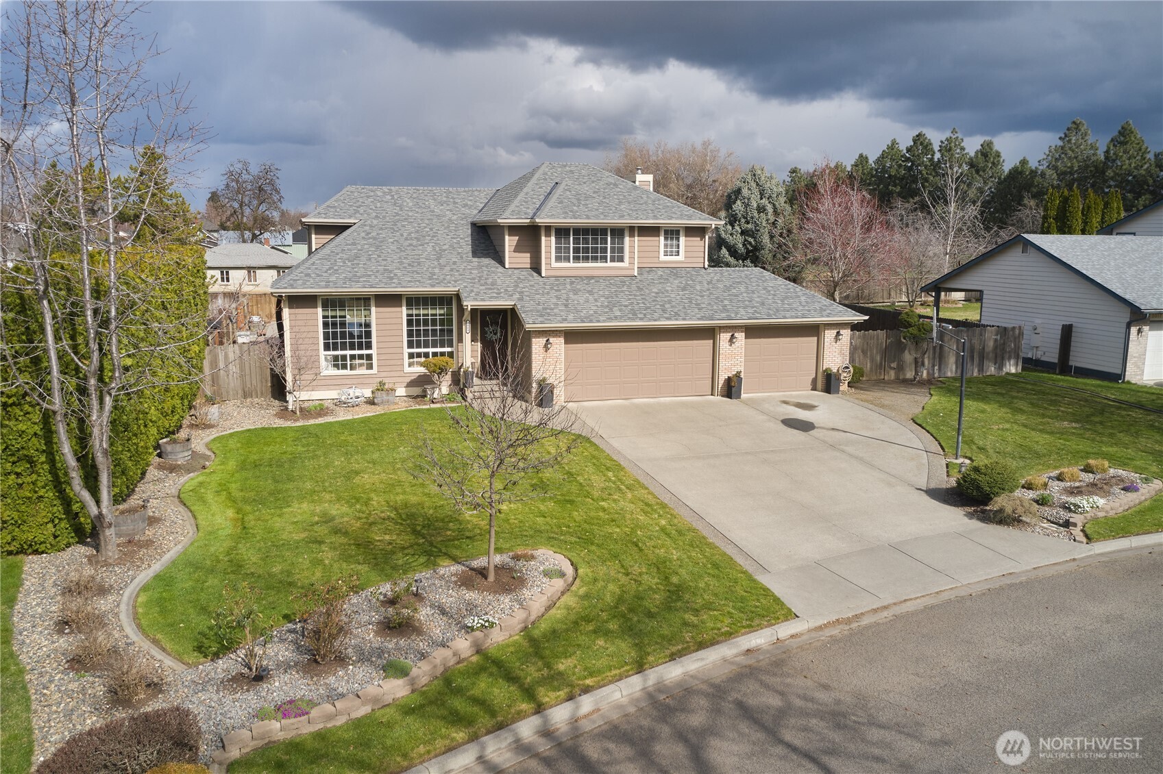 2009 Wallace Street , Walla Walla, WA 99362