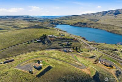 16161 N Wenas Road , Selah, WA 98942 - Photo 2