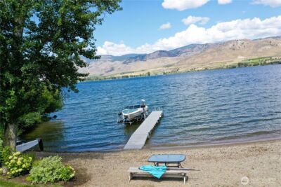 168 A Westlake Road , Oroville, WA 98844